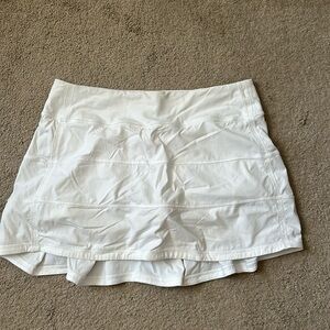 white lululemon skirt